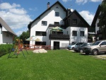 SMALL AND COSY GUESTHOUSE WITH FAMILY ATMOSPHERE Appreciated by adulst for its tranquility, customer-focused and easy-going approach and typical czech cuisine. (foto 1)